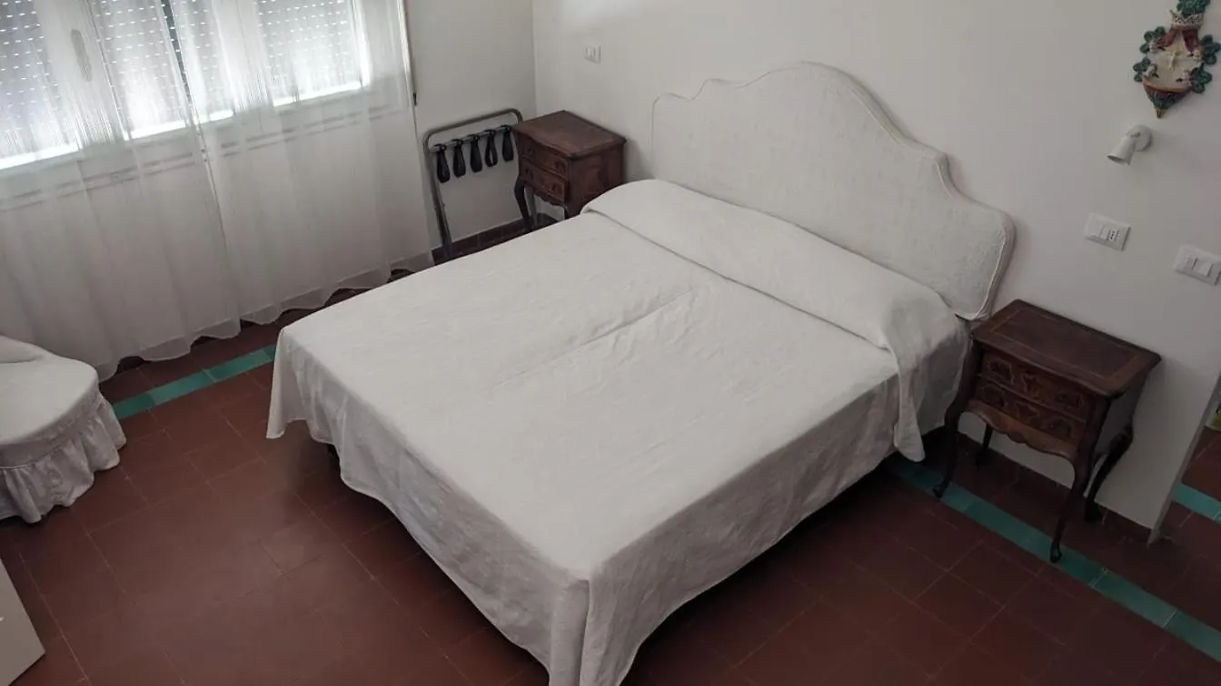 Hotel Villa Furia Μπελάρια-Ιτζέα Μαρίνα